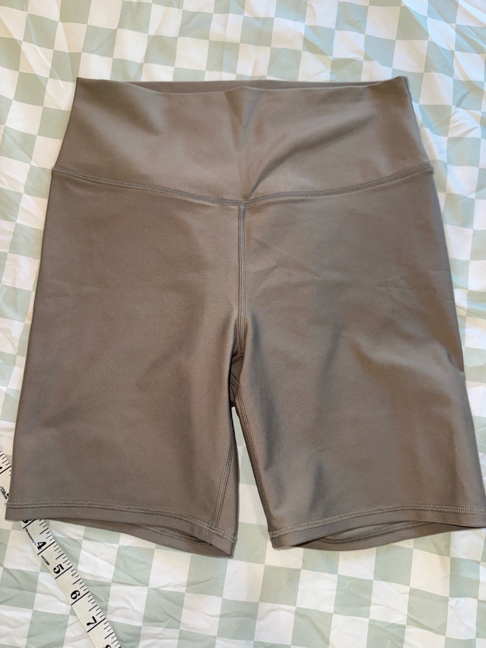 Abercrombie YPB High-Waist Active Bike Shorts Taupe medium